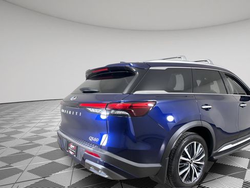 Used 2023 INFINITI QX60 Sensory w/ Vision Package image 16