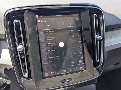 New 2026 Volvo XC40 B5 Plus w/ Protection Package Premier image 14