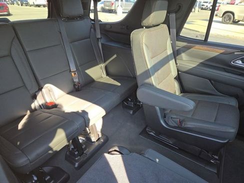 Used 2024 Chevrolet Tahoe High Country image 32