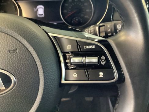 Certified 2021 Kia Seltos SX AWD/4WD image 17