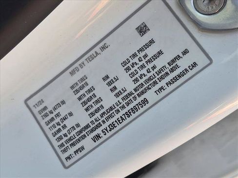 Used 2025 Tesla Model 3 Long Range RWD image 24