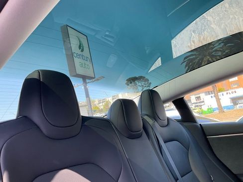 Used 2026 Tesla Model 3 AWD/4WD image 60