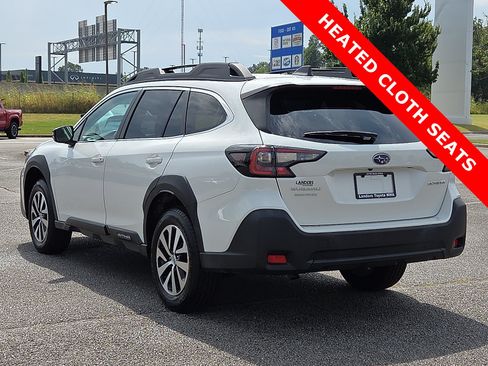 Used 2023 Subaru Outback Premium AWD/4WD image 4