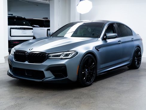 Used 2021 BMW M5 w/ Executive Package image 3