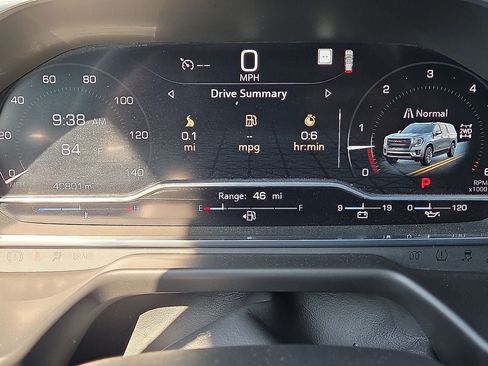 Used 2023 GMC Yukon SLE AWD/4WD image 26