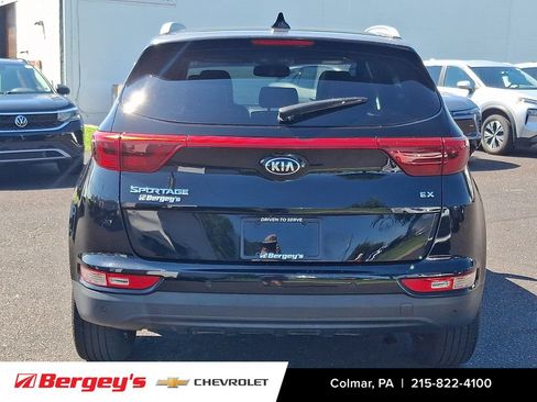 Used 2017 Kia Sportage EX w/ EX Technology Package AWD/4WD image 6