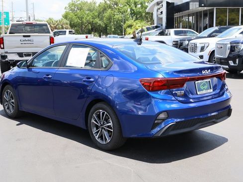 Used 2023 Kia Forte LXS FWD image 7