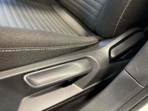 Used 2024 Volkswagen Jetta S image 19