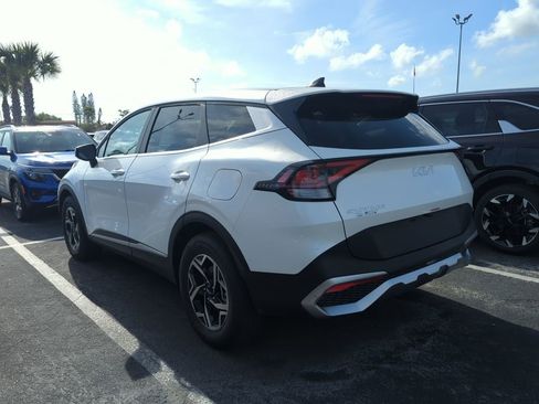 Certified 2025 Kia Sportage LX image 8