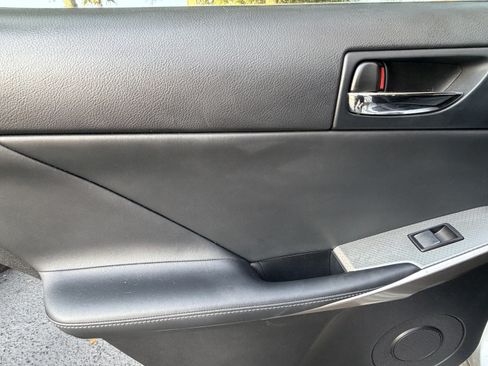 Used 2015 Lexus IS 250 w/ F-Sport Package RWD image 33