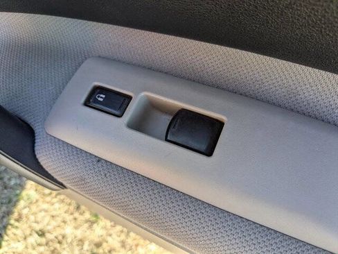 Used 2012 Nissan Rogue S w/ Special Edition Pkg image 35