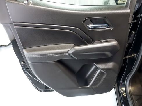 Used 2023 Chevrolet Colorado LT w/ LT Convenience Package II RWD image 25