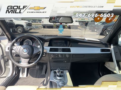 Used 2006 BMW M5 RWD image 27