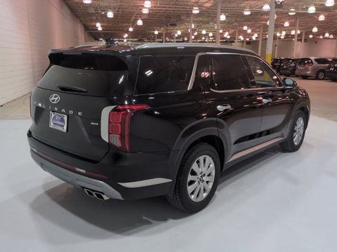 Certified 2025 Hyundai Palisade SEL AWD/4WD image 3