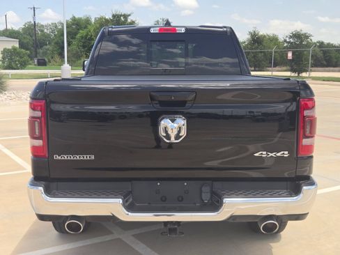 Used 2023 RAM 1500 Laramie AWD/4WD image 4