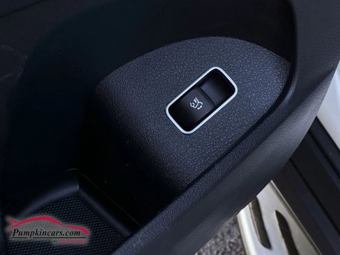 Used 2022 Mercedes-Benz GLE 350 4MATIC image 29