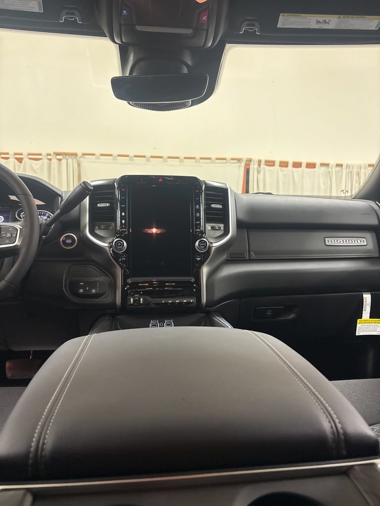 New 2026 RAM 2500 Big Horn AWD/4WD image 19