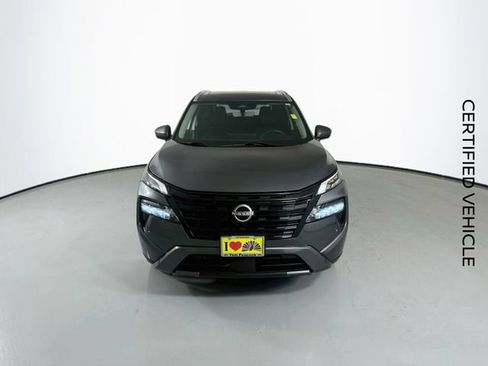Certified 2024 Nissan Rogue SL w/ SL Premium Package FWD image 4