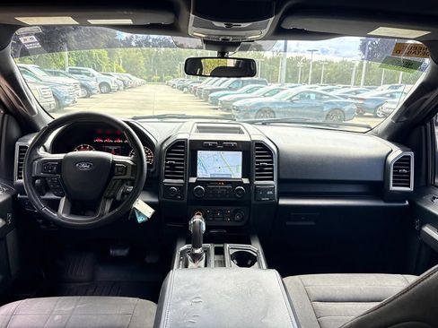 Used 2019 Ford F150 XLT w/ Equipment Group 302A Luxury AWD/4WD image 7