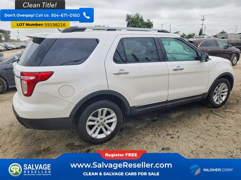Used 2014 Ford Explorer XLT w/ Equipment Group 202A FWD image 4