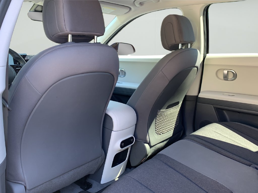 Certified 2024 Hyundai Ioniq 5 SEL RWD image 17