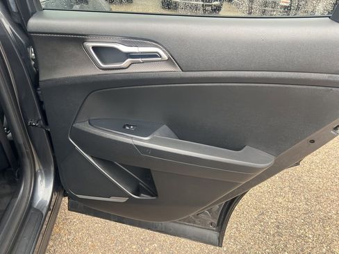 Certified 2023 Kia Sportage LX image 16