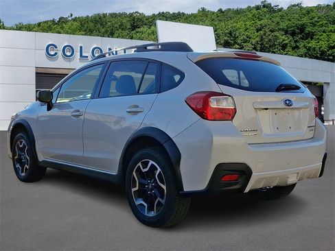 Used 2016 Subaru Crosstrek 2.0i Premium image 4