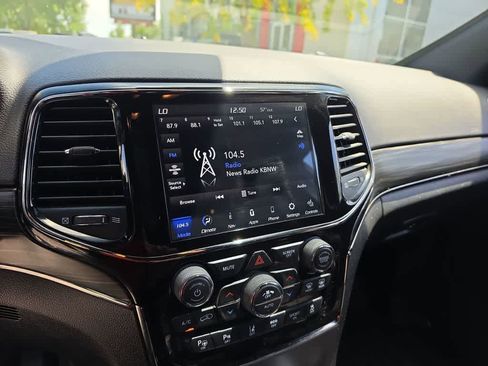 Used 2020 Jeep Grand Cherokee Limited X AWD/4WD image 16