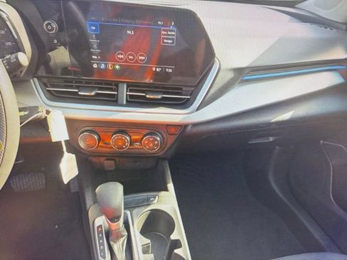 Used 2025 Chevrolet Trax LS FWD image 5