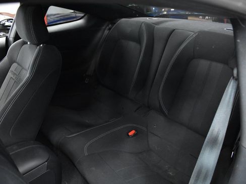 Used 2022 Ford Mustang GT RWD image 24