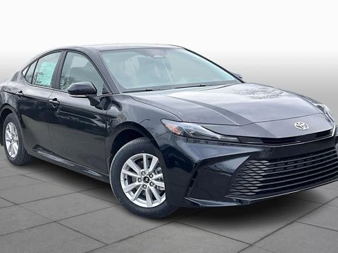 New 2026 Toyota Camry LE image 2