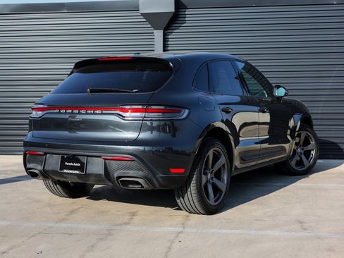 Certified 2026 Porsche Macan AWD/4WD image 7