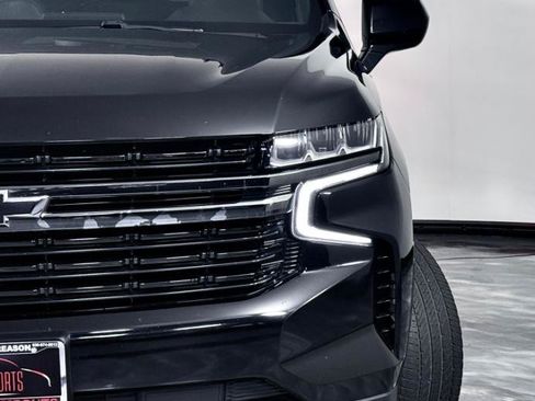 Used 2021 Chevrolet Suburban RST AWD/4WD image 6