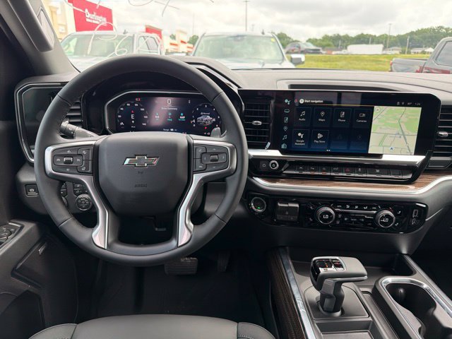 New 2026 Chevrolet Silverado 1500 RST w/ RST All Star Premium Package AWD/4WD image 23