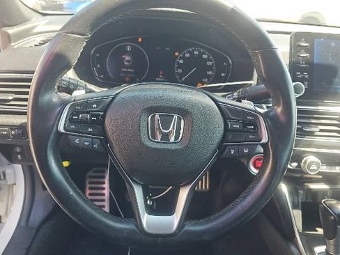 Used 2018 Honda Accord Sport image 7