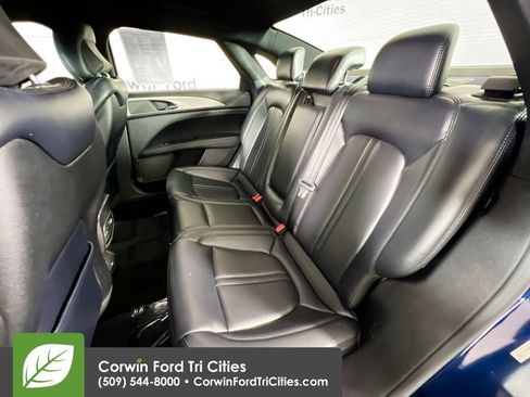 Used 2017 Lincoln MKZ Premiere image 27