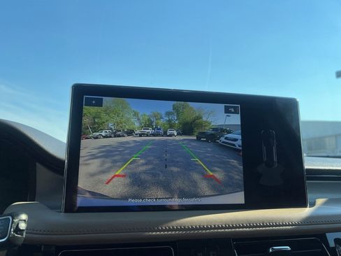 Used 2021 Lincoln Nautilus FWD w/ Equipment Group 101A image 24