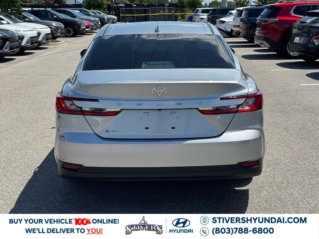 Used 2025 Toyota Camry LE FWD image 11