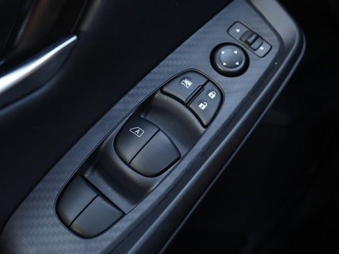 New 2025 Nissan Sentra SV image 17