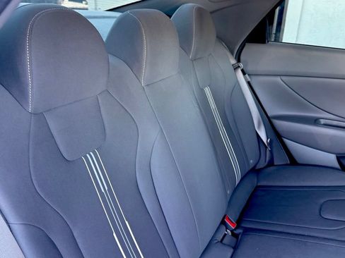 Used 2024 Hyundai Elantra SEL FWD image 20