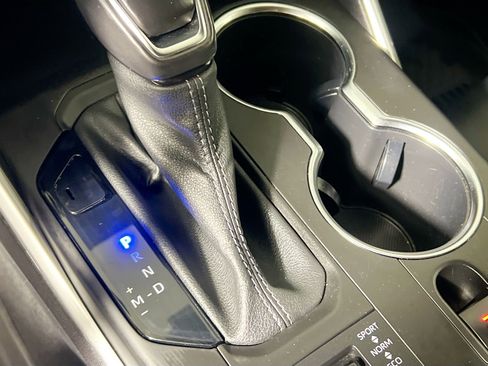 Used 2022 Toyota Highlander XSE image 25