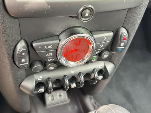 Used 2013 MINI Cooper Hardtop FWD image 22