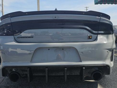 Used 2021 Dodge Charger Scat Pack RWD image 4
