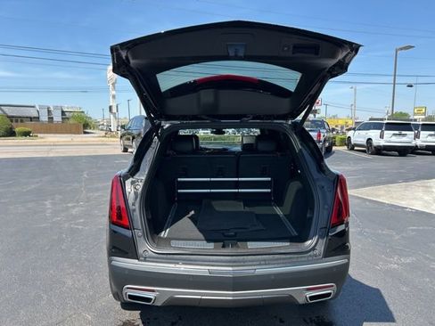 Used 2022 Cadillac XT5 Premium Luxury FWD image 9