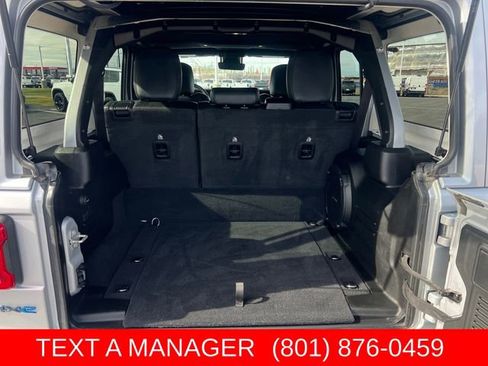 Used 2024 Jeep Wrangler High Altitude AWD/4WD image 23