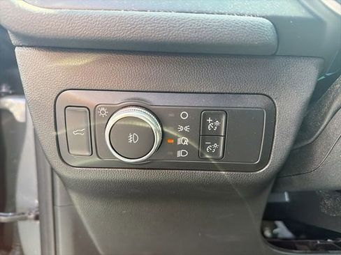 Used 2022 Ford Escape SEL AWD/4WD image 6