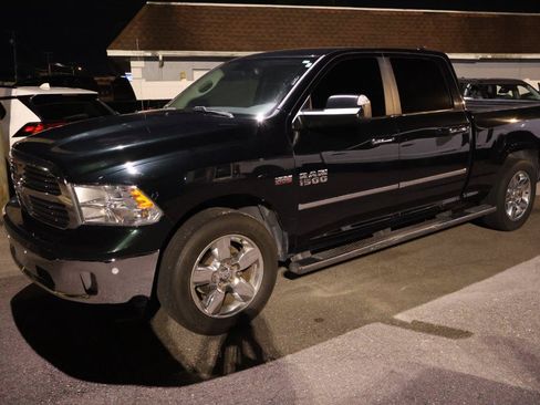 Used 2016 RAM 1500 Big Horn RWD image 9