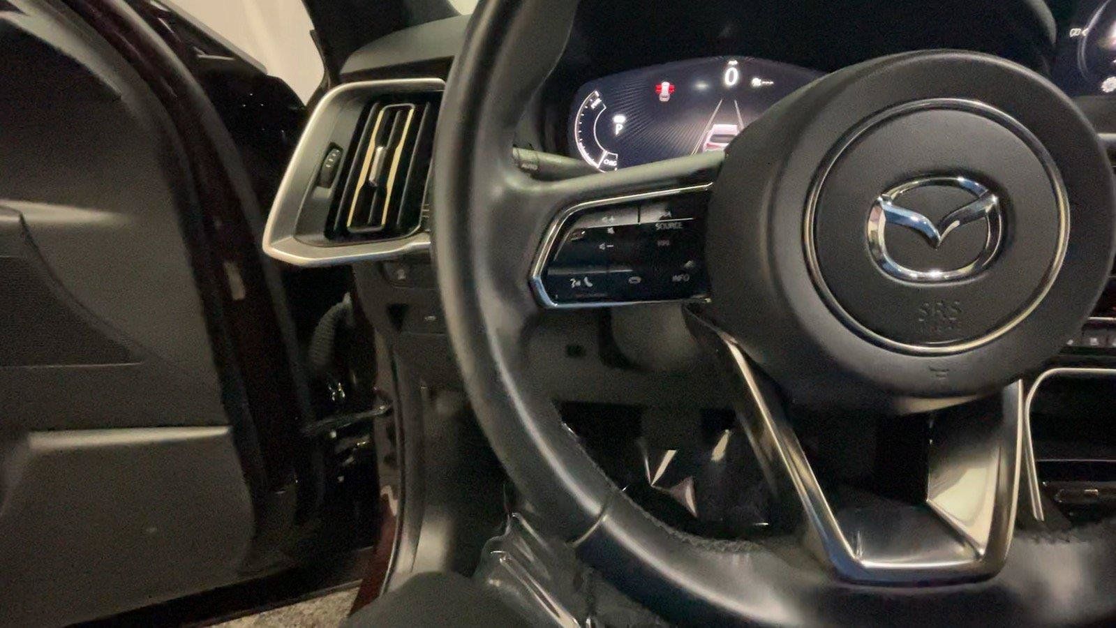 Used 2025 MAZDA CX-90 Plug-In Hybrid w/ Premium Plus AWD/4WD image 33