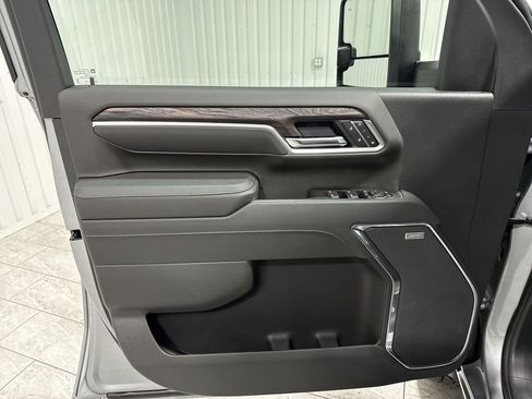 New 2026 GMC Sierra 2500 SLT AWD/4WD image 23
