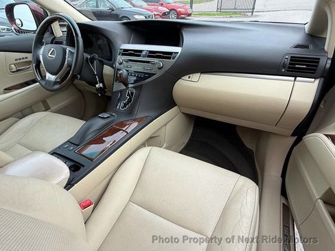Used 2013 Lexus RX 350 AWD w/ Navigation Pkg image 14